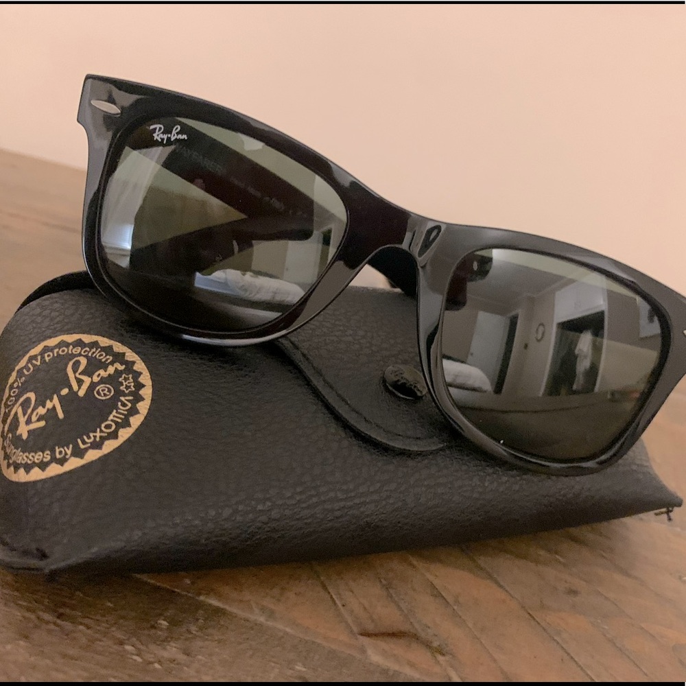 Raybans (Brand new)